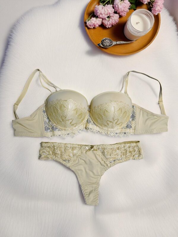 Vibrant Lime Green Padded Seamless Bra