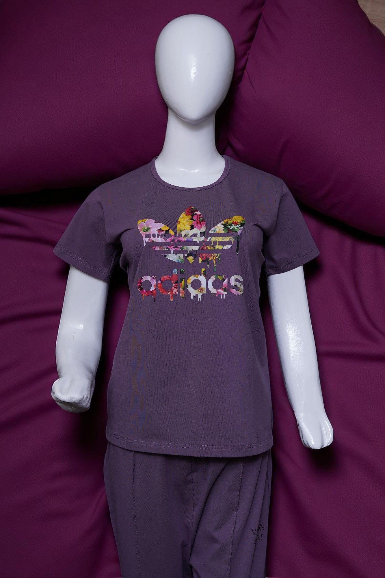 Playful Purple "Splash Trefoil" Comfort Pajama Set - Image 4